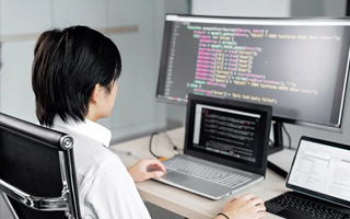 迪庆 ,php声明和调用变量的符号是什么？